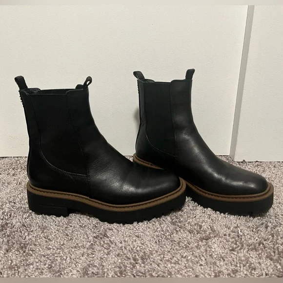 Sam Edelman Laguna Chelsea Boot - Black - Picture 3 of 5